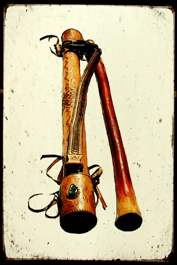 LEATHER-TUNA-didgeridoo-case.jpg